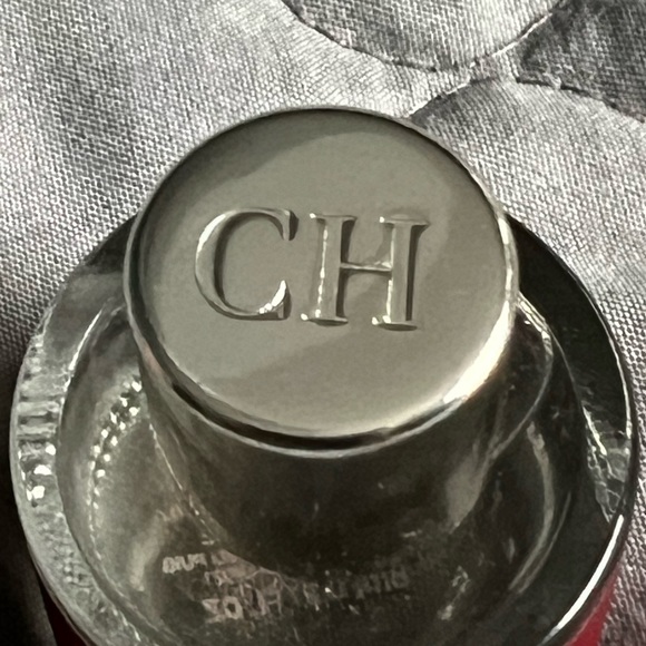 CH EDT by Carolina Herrera mini sample bottle - Picture 2 of 6